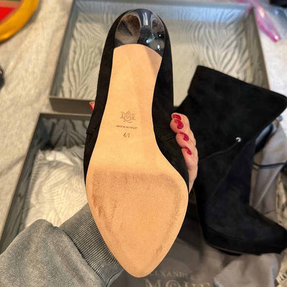 Authentic Alexander McQueen suede boots - Picture 3 of 4